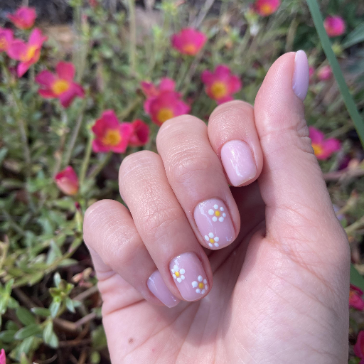 How Much Does a Russian Manicure Cost in Orlando?How Much Does a Russian Manicure Cost in Orlando?